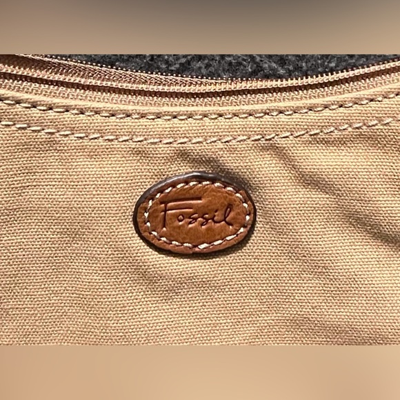 OU Boomer Sooner Fossil Hobo Bag NWT - Picture 6 of 12